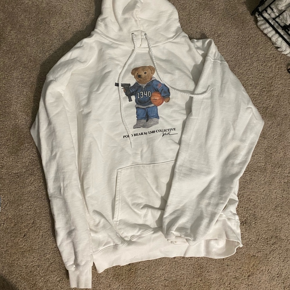 Hoodie Polo Bear with Gun
